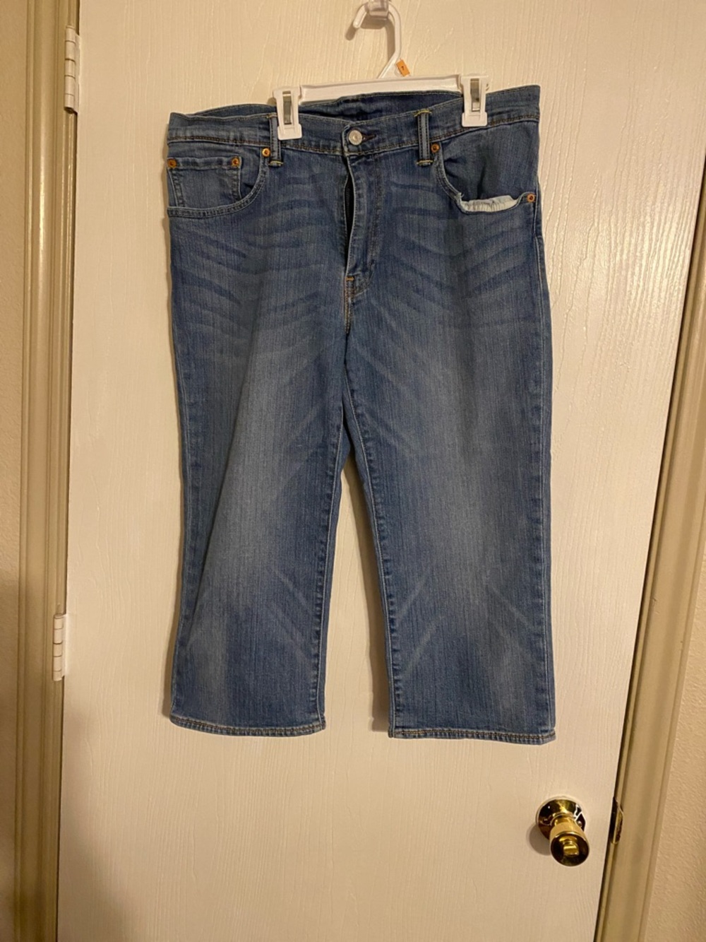 Levi's Women's Cropped Blue Denim Jeans